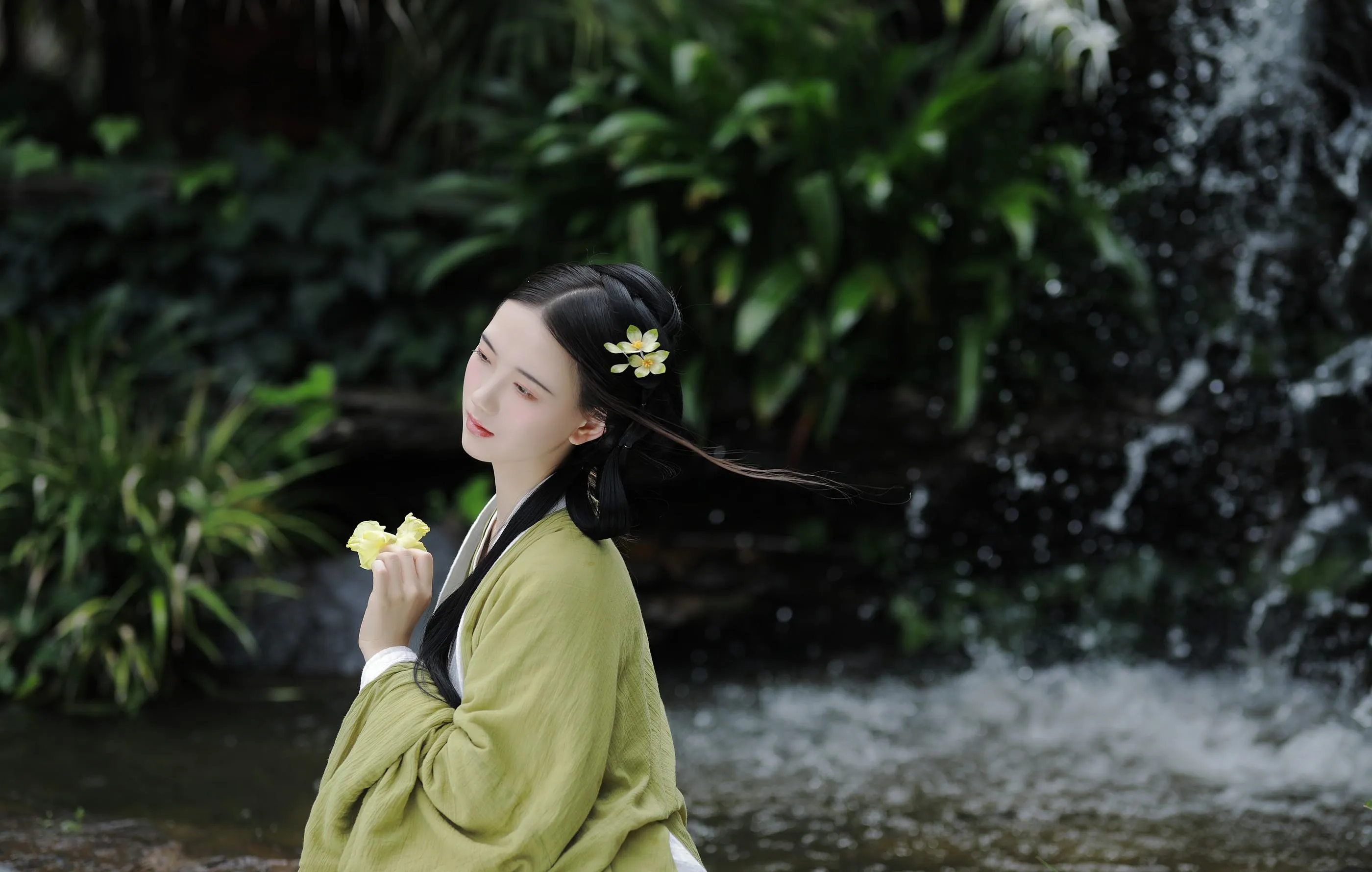 [YITUYU艺图语]2022.08.01 碧玉 Z [27P]插图5